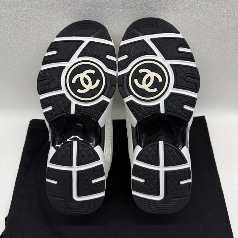 CHANEL香奈兒  黑白熊貓網面 米白黑雙C大logo 38碼-6