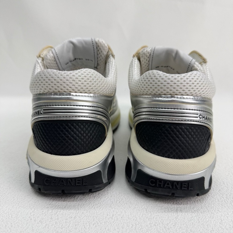 CHANEL香奈兒 銀角大王  皮革 徽標 白銀色 35.5碼-3