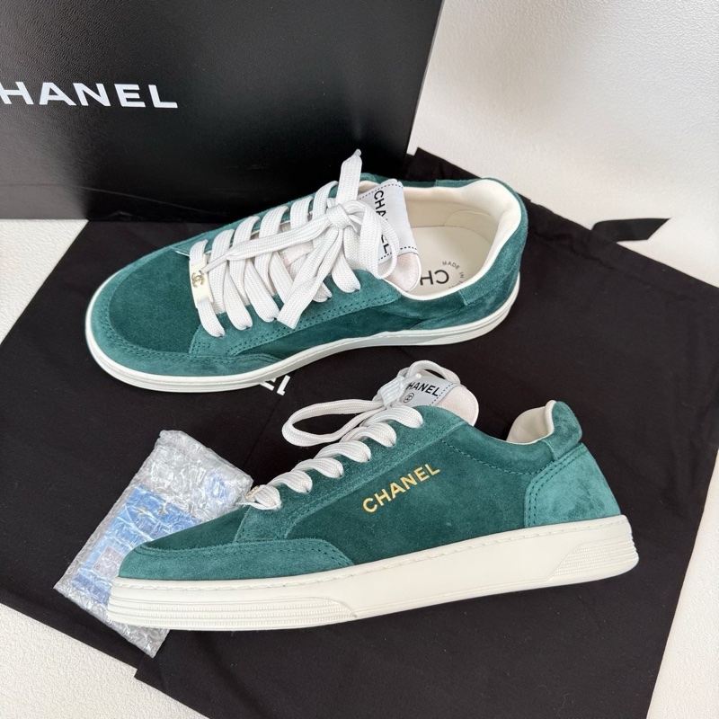 閒置未使用CHANEL香奈兒 女款 麂皮 湖水綠 36.5碼-6