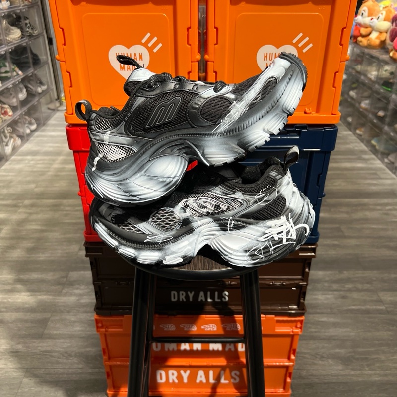 巴黎世家 6xl 塗鴉Eu40-2