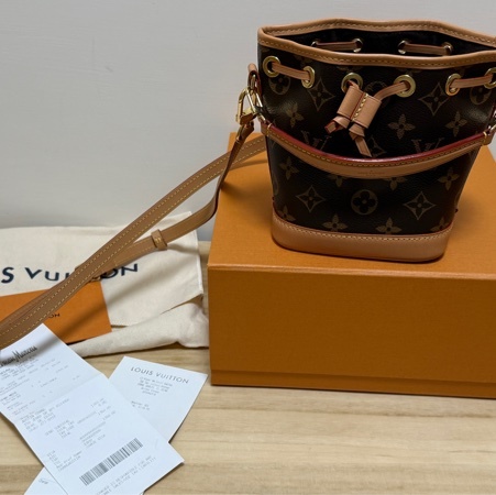 Lv nano neo  8成新起