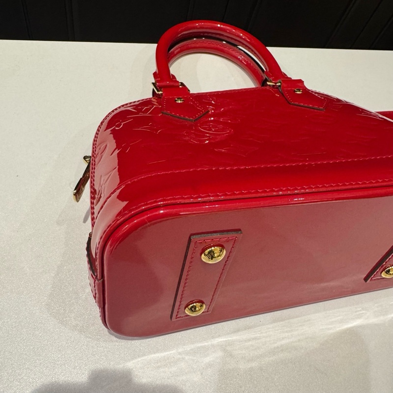 全新LV路易威登Alma BB 貝殼包 漆皮壓紋 18年編碼 底長24cm-5