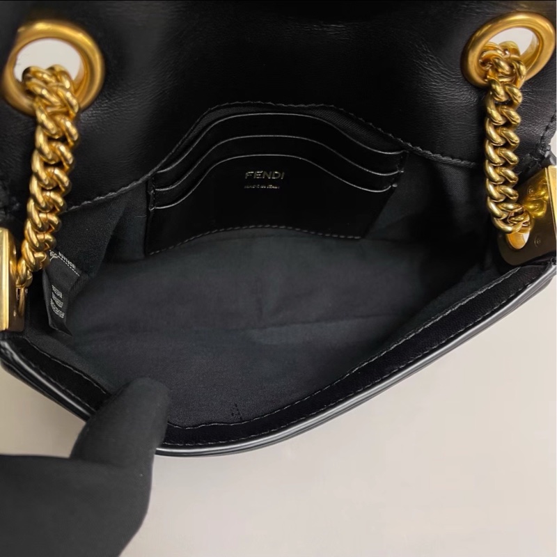 百搭老錢風💎 Fendi芬迪Baguette迷你黑金全皮法棍包單肩包手提包-13