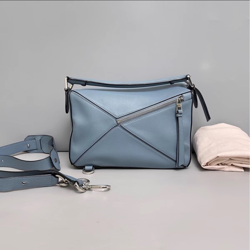 精緻氣質風😍99新🆕Loewe羅意威霧霾藍Puzzle小號幾何包單肩斜挎手提包📐-8