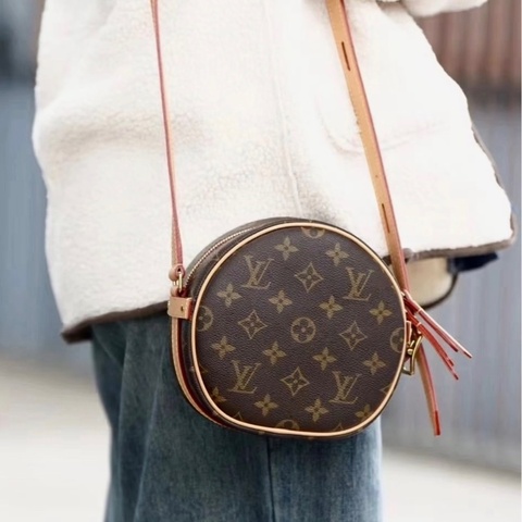 【97新 ✨ 全網最低價！】 LV 老花 圓餅包 小號 斜挎包 芯片款（下單前先詢問庫存❗️）