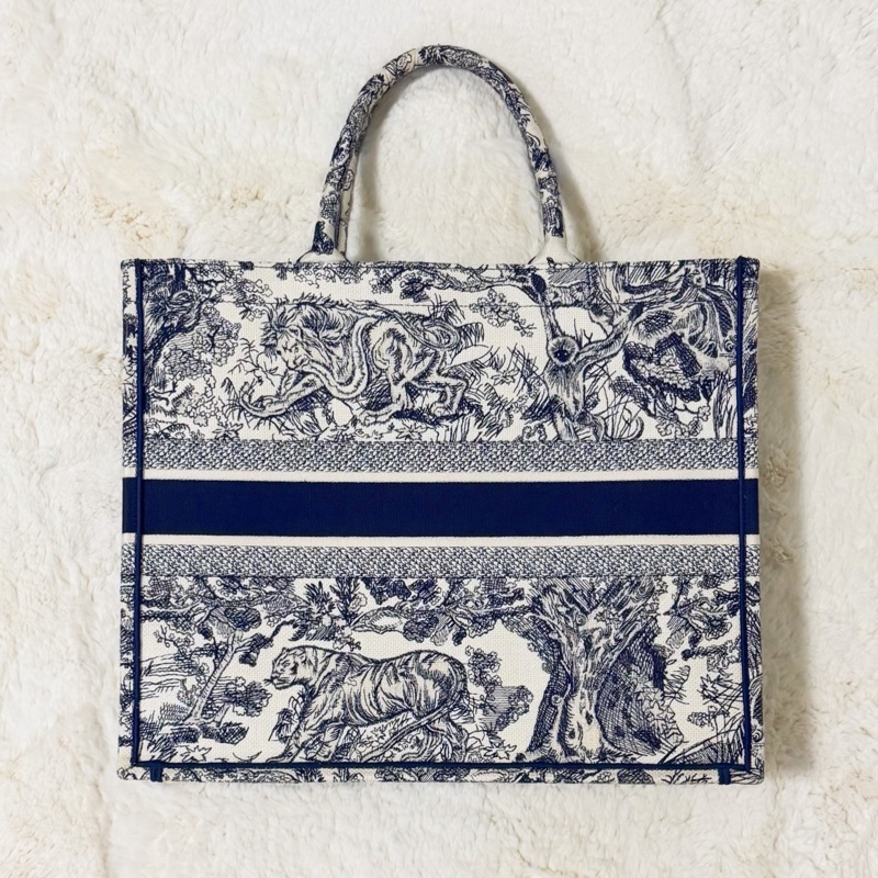 DIOR Book Tote 大型托特包-1