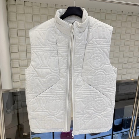 全新LOUIS VUITTON/路易威登 LV SNOW 系列 SS23 純色全幅Vuitt