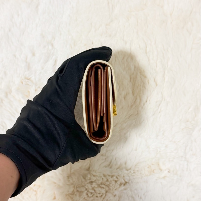 Celine 白老花凱旋門三折短夾-3