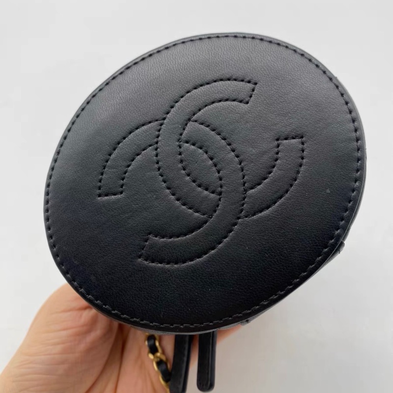 【97新 ✨ 全網最低價！】 Chanel 香奈兒  22B黑金琺瑯手柄 手提包 水桶包 化妝包 羊皮  （下單前先詢問庫存❗️）-7