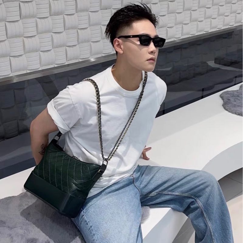 【96新 ✨ 全網最低價！】 Chanel香奈兒 墨綠色 流浪包 中號 男女可用（下單前先詢問庫存❗️）-3