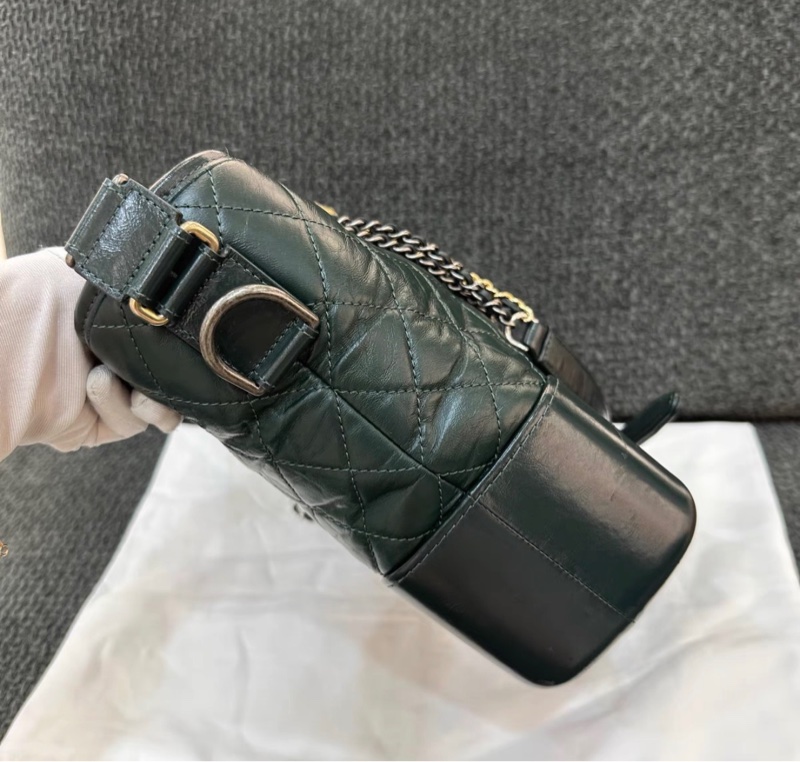 【96新 ✨ 全網最低價！】 Chanel香奈兒 墨綠色 流浪包 中號 男女可用（下單前先詢問庫存❗️）-7