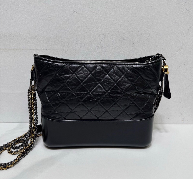 【97新 ✨ 全網最低價！】 CHANEL 香奈兒 Gabrielle流浪 黑金 中號鏈條包（下單前先詢問庫存❗️）-4