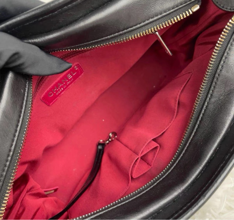 【97新 ✨ 全網最低價！】 CHANEL 香奈兒 Gabrielle流浪 黑金 中號鏈條包（下單前先詢問庫存❗️）-7