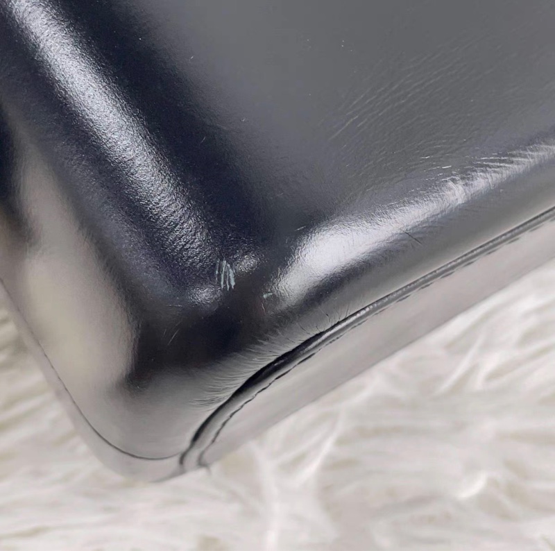 【97新 ✨ 全網最低價！】 CHANEL 香奈兒 Gabrielle流浪 黑金 中號鏈條包（下單前先詢問庫存❗️）-13