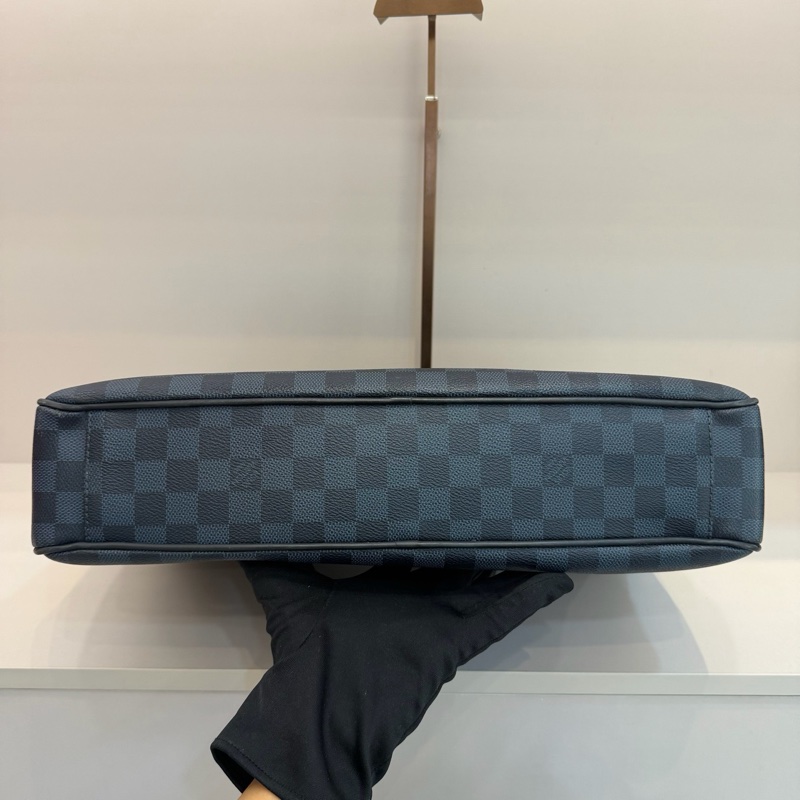 LV 路易威登 經典藍棋盤格公文包 手提單肩斜挎包 拉鍊內外都有隔層 年輕活力 百搭又耐用 容量超大-4