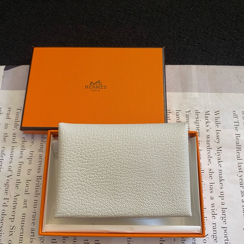 全新Hermes愛馬仕 蘑菇白銀扣 卡包 B刻 尺寸:10×7-0