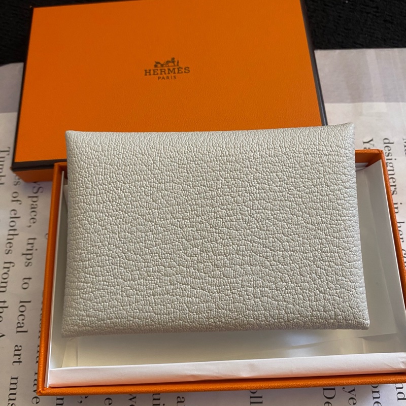 全新Hermes愛馬仕 蘑菇白銀扣 卡包 B刻 尺寸:10×7-1