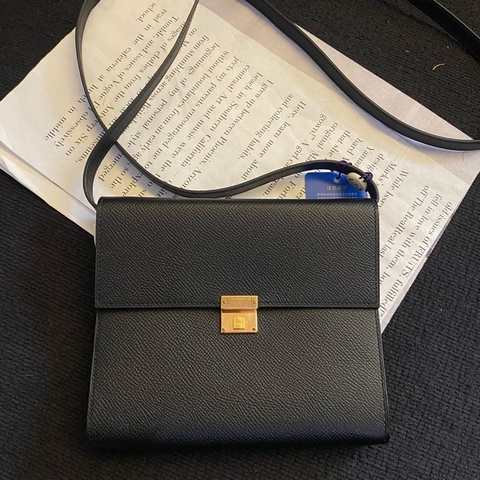 Hermes愛馬仕 clic16 黑金 D刻