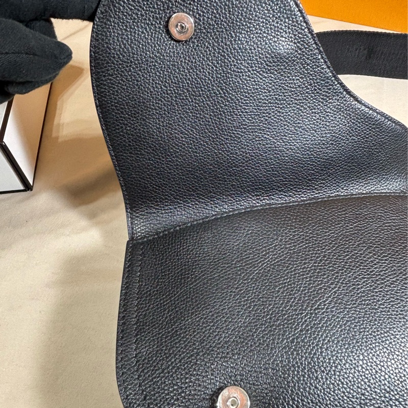 🔥超級好看 質感百搭 Dior 迪奧 saddle素面黑馬鞍 肩背/斜背包-5
