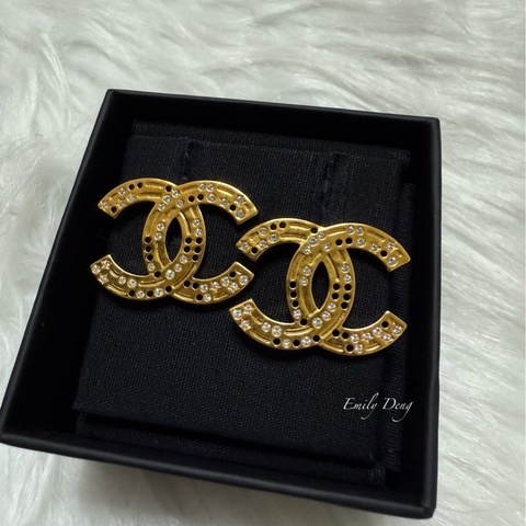 Chanel 經典雙C老錢風耳環