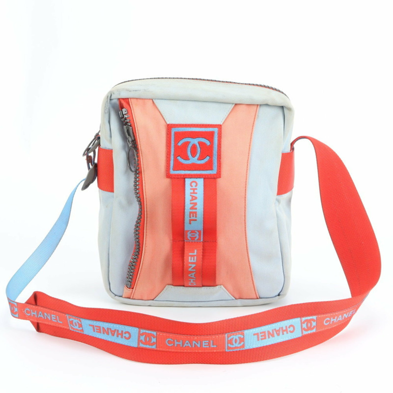 香奈兒男士肩斜背包-0