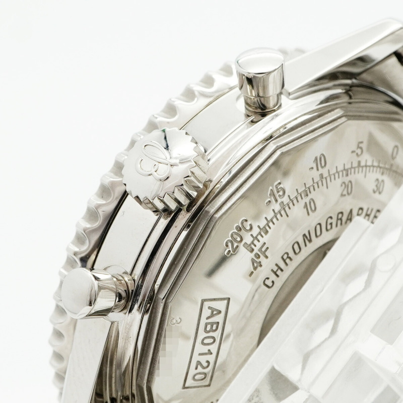 百年靈 Navitimer 01 AB0120 黑色錶盤男錶-7