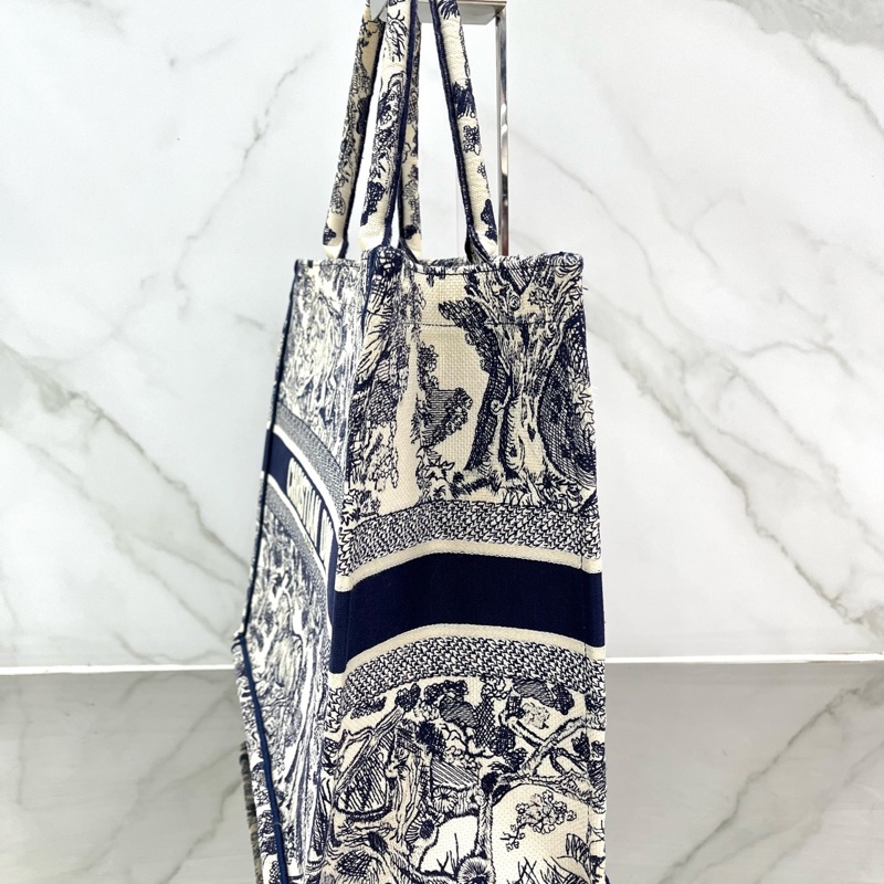 Dior 迪奧 BookTote 大號藍色動物園系列 托特包Tote-1