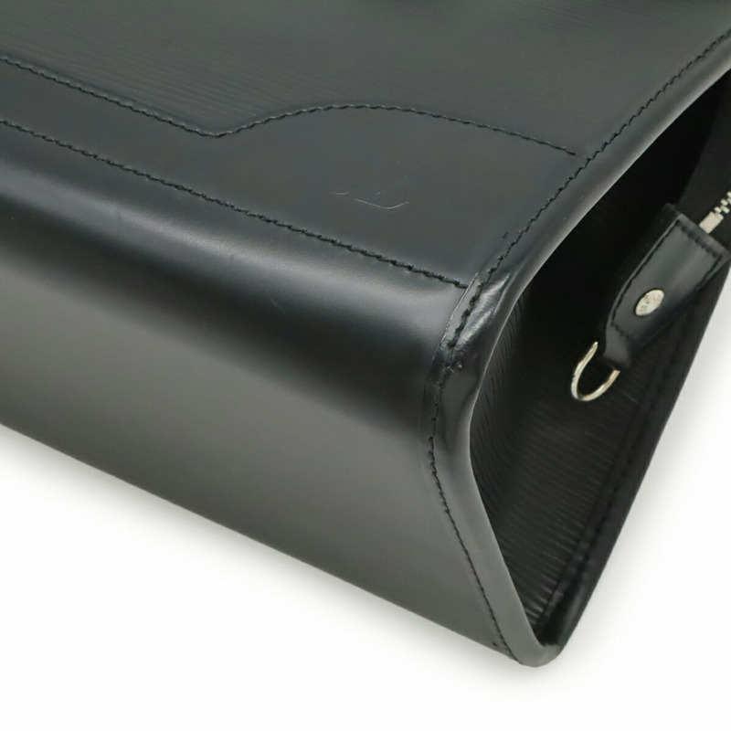 路易威登 Louis Vuitton Epi Madeleine PM 肩背包 Noir 黑色 M59332-3