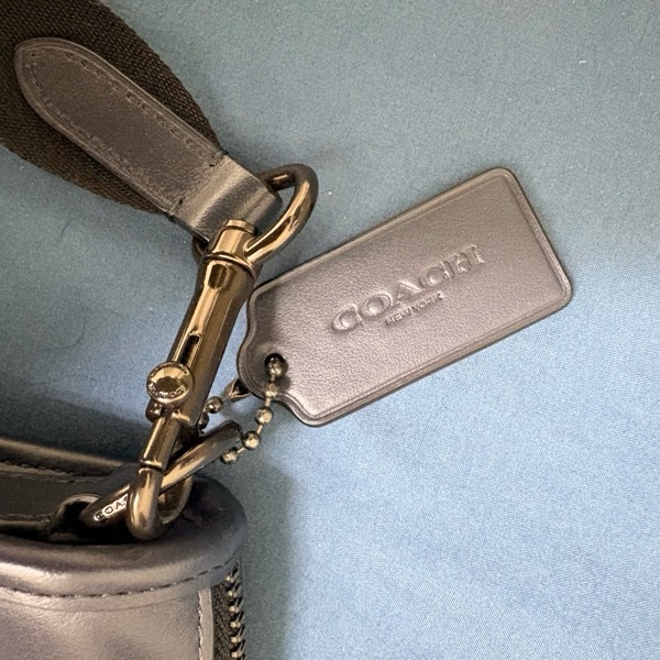 Coach男生斜背包-7