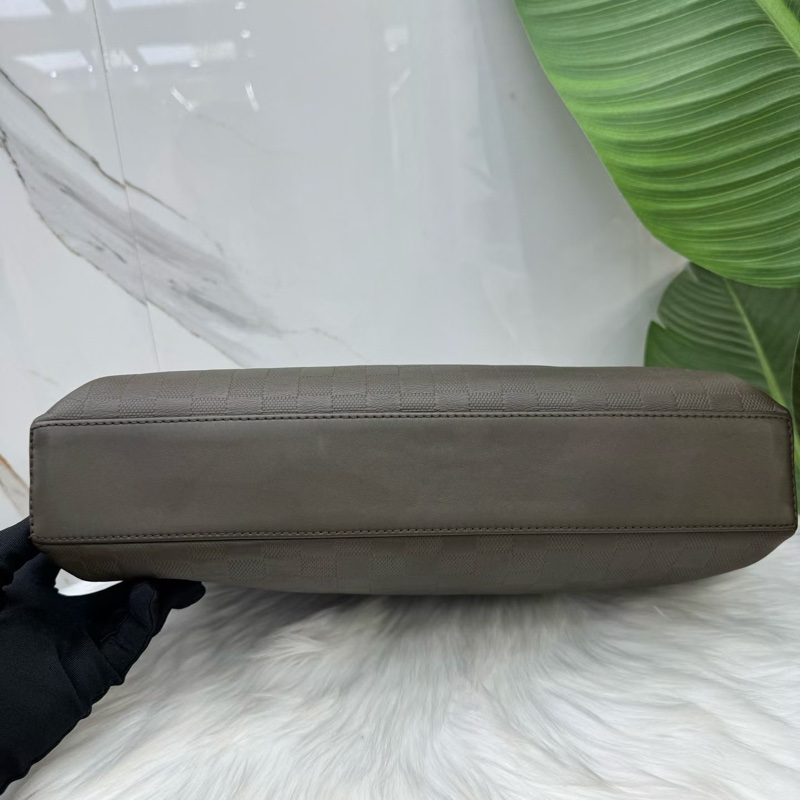 LV路易威登/Louis Vuitton深灰色棋盤格公文包手提包單肩斜挎包 編碼15 經典棋盤格壓紋 尺寸37x7x27cm-2