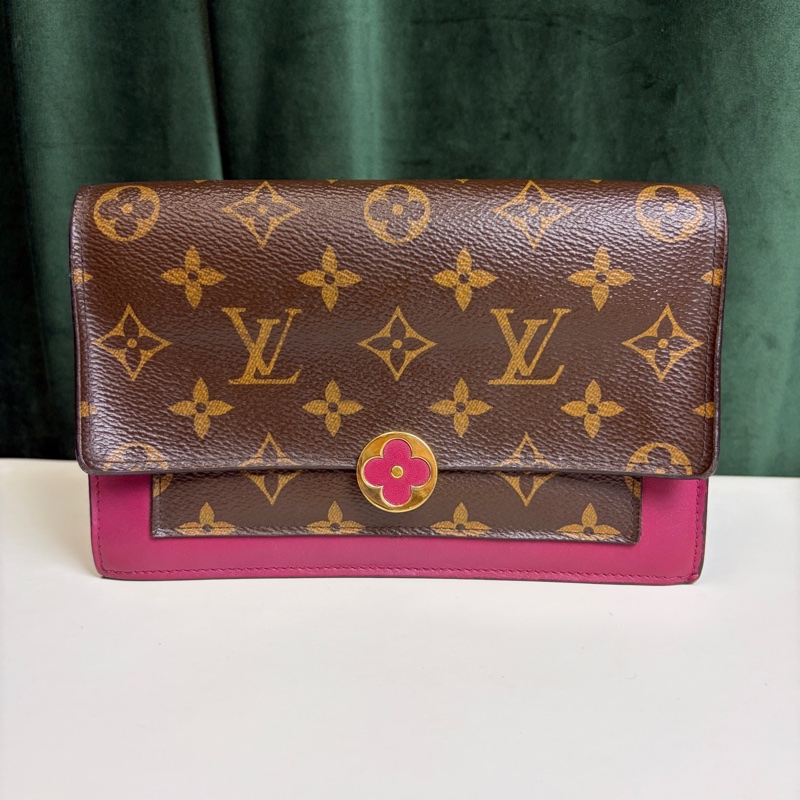 98新❤️LV/路易威登 Flore小花WOC鏈條包，經典老花拼玫紅，鏈條肩帶都在，內里乾淨-1