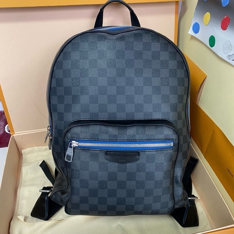 99新性價比巨高 5折拿下 LV棋盤格Josh雙肩包黑藍配色