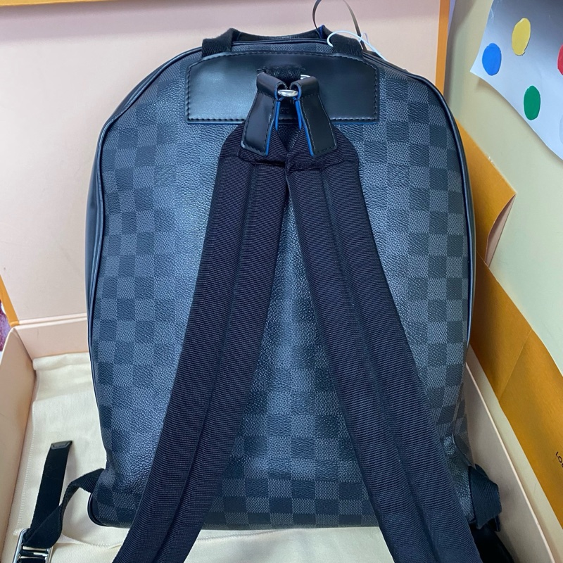 99新性價比巨高 5折拿下 LV棋盤格Josh雙肩包黑藍配色-8