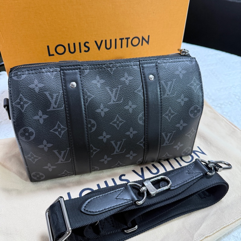 99新閒置未使用LV keepall 27 city 芯片款-1