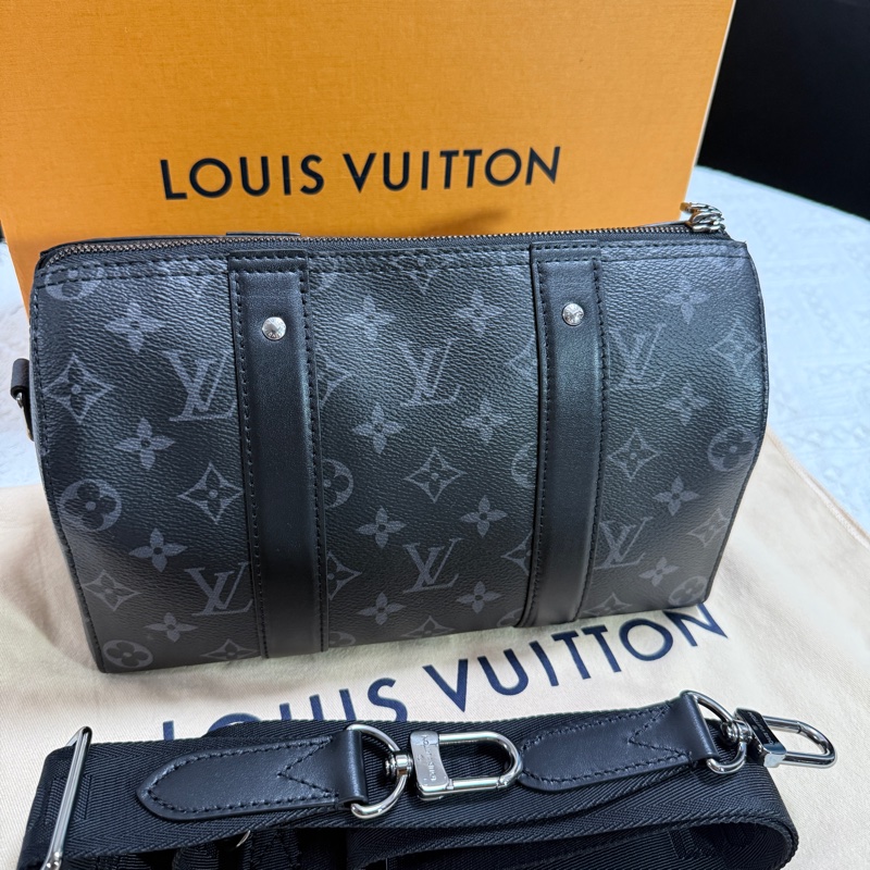 99新閒置未使用LV keepall 27 city 芯片款-2