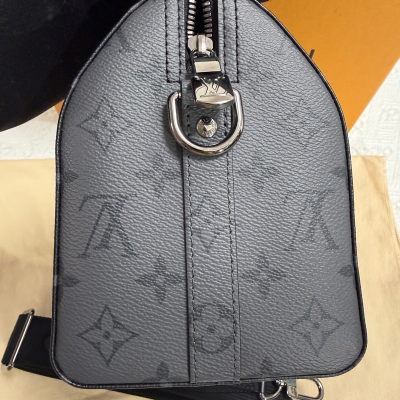 99新閒置未使用LV keepall 27 city 芯片款-3