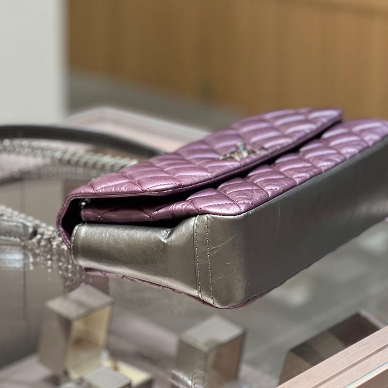 CHANEL香奈儿蓝银菱格纹外缝线-2