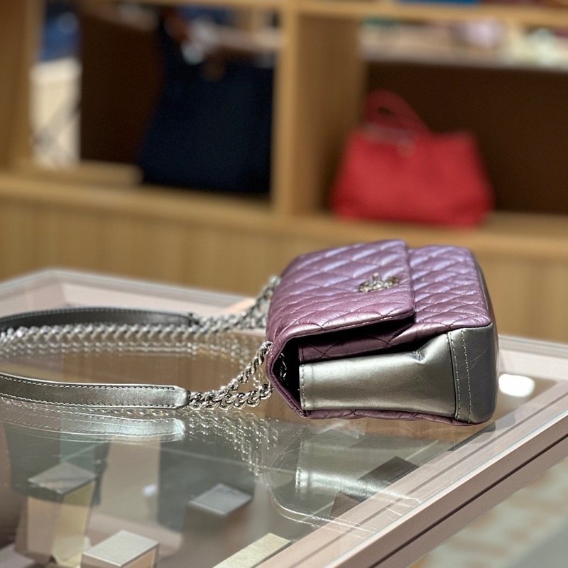 CHANEL香奈儿蓝银菱格纹外缝线-4