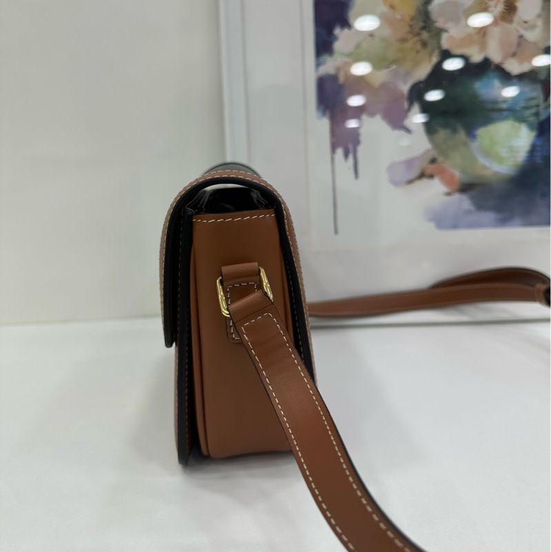 CELINE賽琳 Teen Triomphe 金色鎖扣凱旋門老花印花 帆布拼牛皮革 單肩斜背包 小號 有購證-4