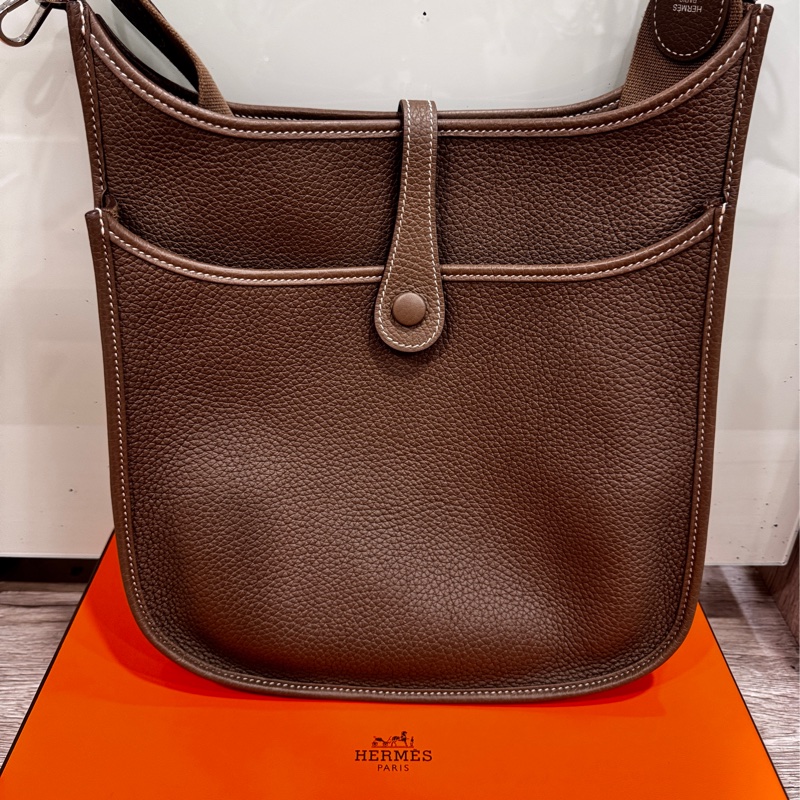 愛馬仕 Hermes Evelyne III 29 顏色 Etoupe-2