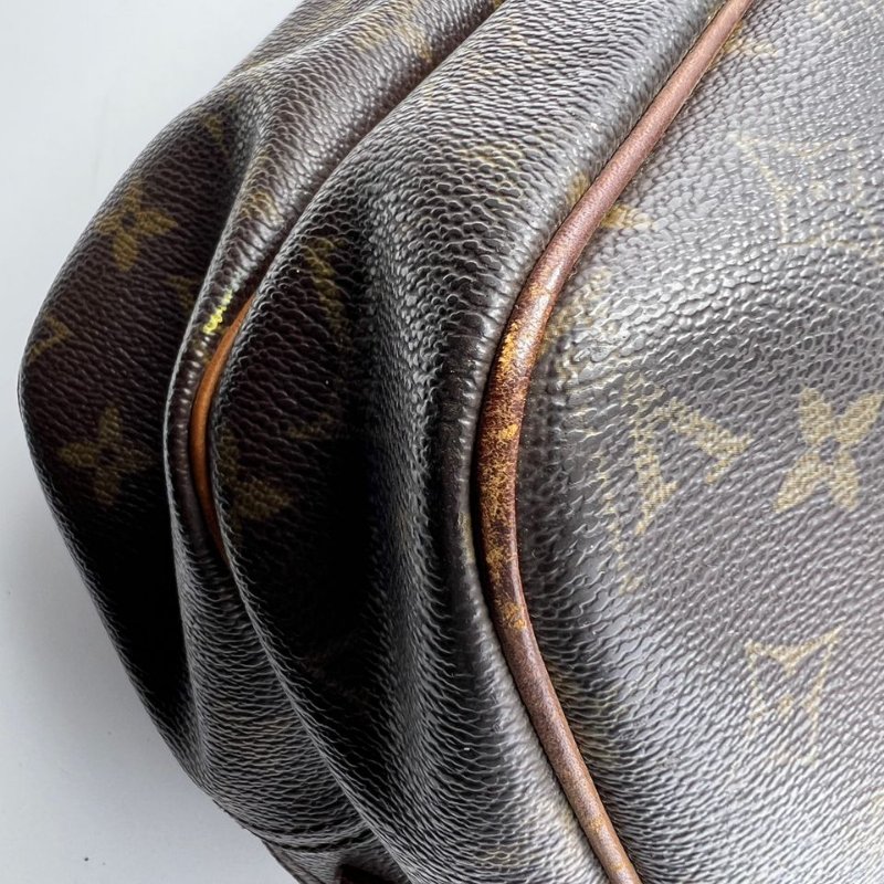 Louis Vuitton Trocadero 老花相機包-8