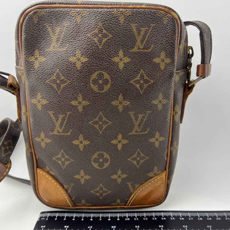 Louis Vuitton Monogram 老花直式單層相機包-10