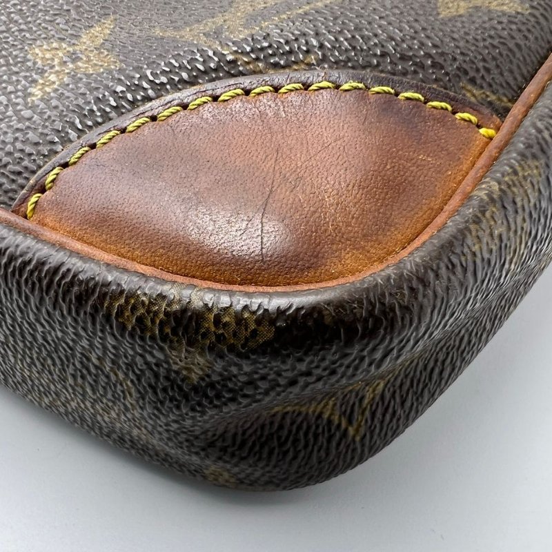 Louis Vuitton Monogram 老花直式單層相機包-13