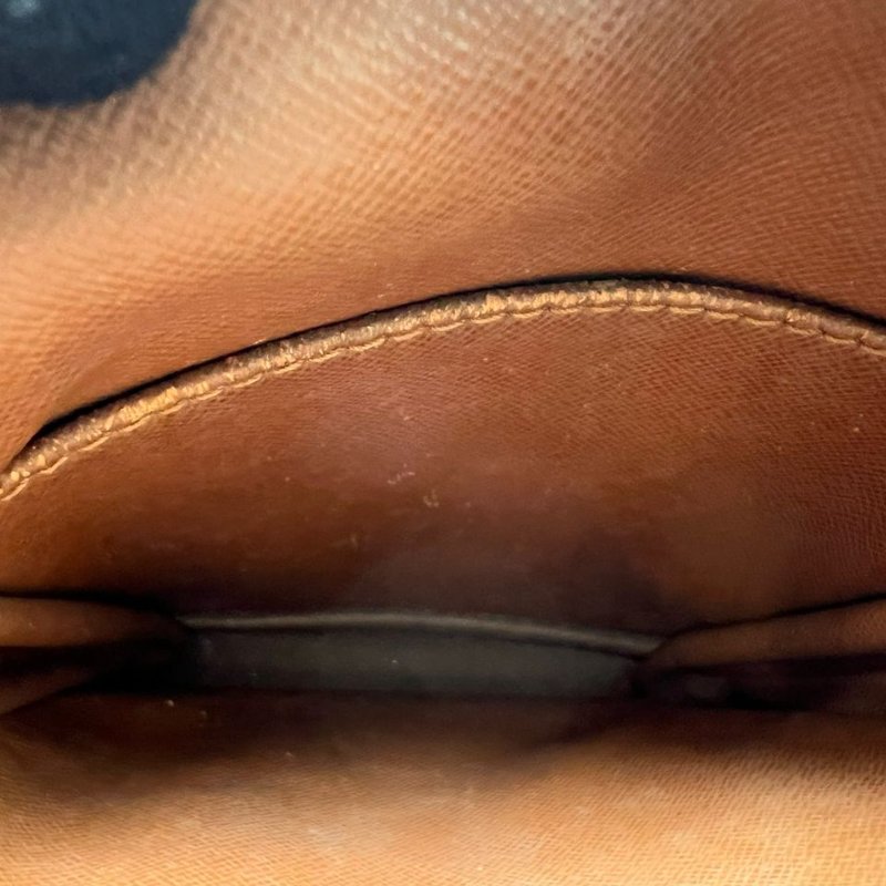 Louis Vuitton Monogram 老花直式單層相機包-17