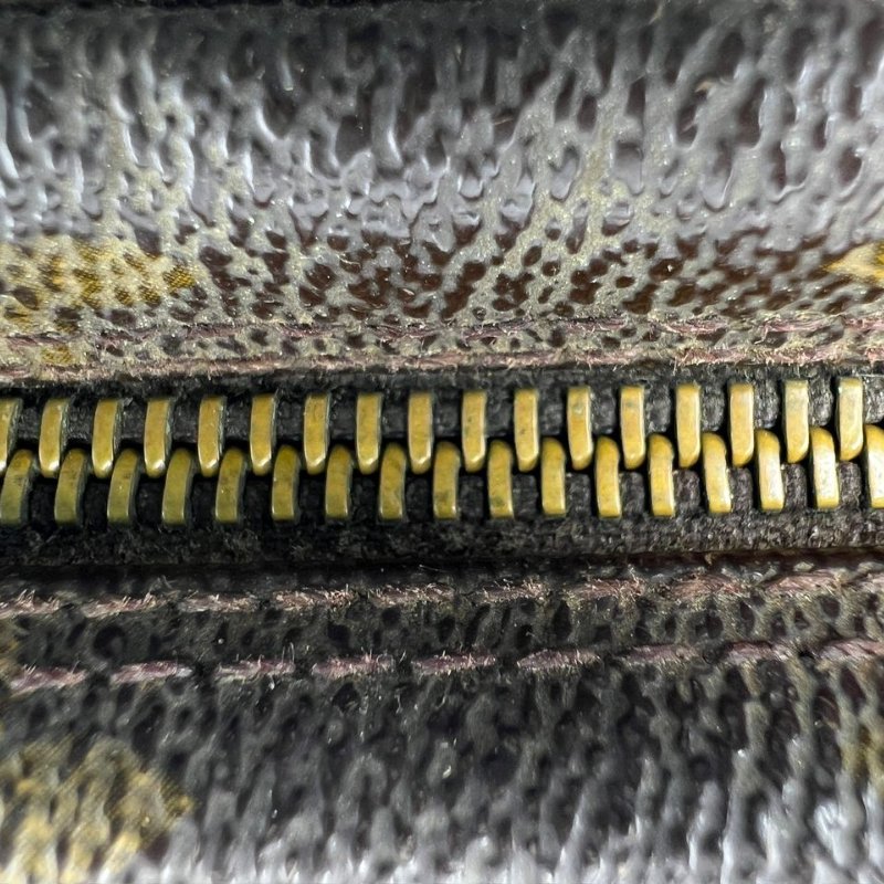 Louis Vuitton Monogram 老花直式單層相機包-23