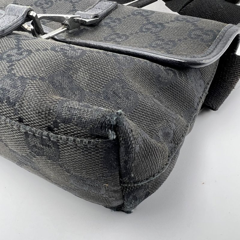 Gucci GG 老花腰包-11