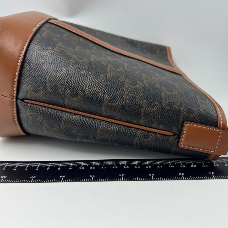 CELINE Triomphe 凱旋門經典老花水桶包-3