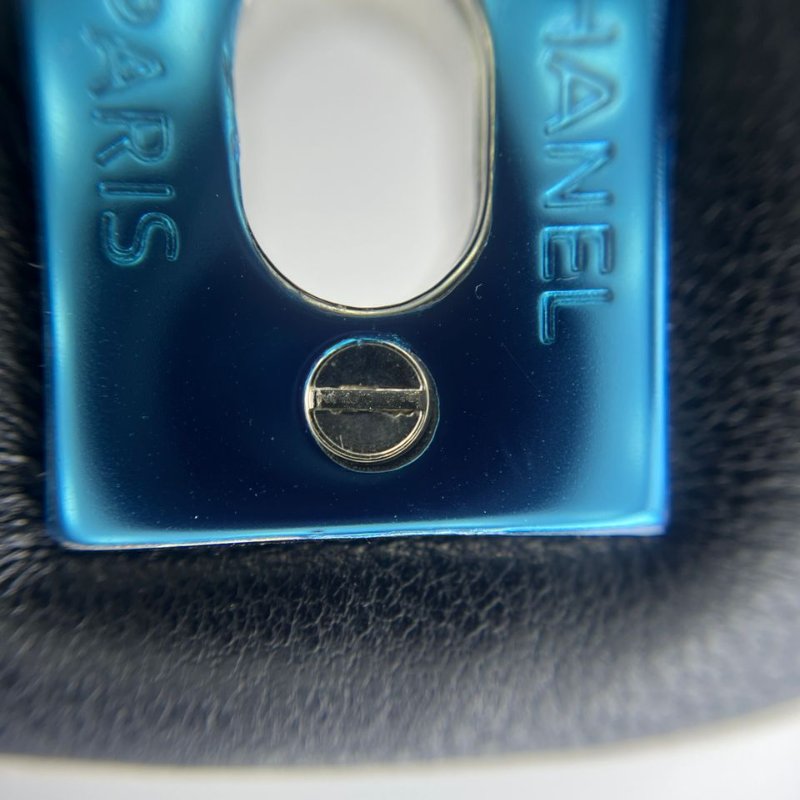 Chanel Classic Flap 經典口蓋包-24