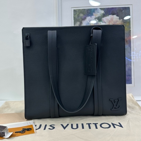 LV Aerogram tote黑色全皮公事包 takeoff tote 晶片款 黑色 牛皮 尺寸36.5*33*13
