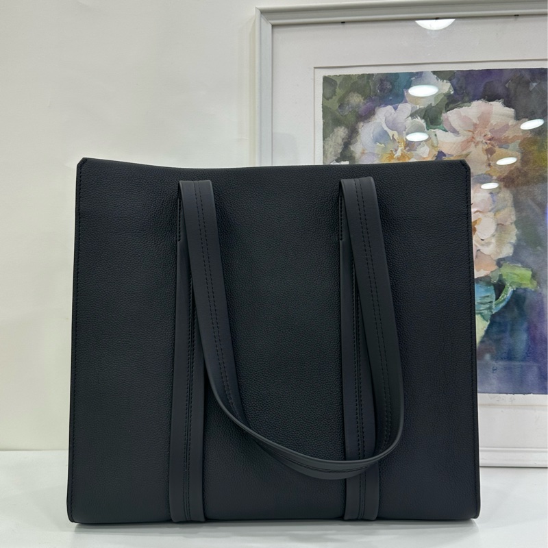 LV Aerogram tote黑色全皮公事包 takeoff tote 晶片款 黑色 牛皮 尺寸36.5*33*13-2